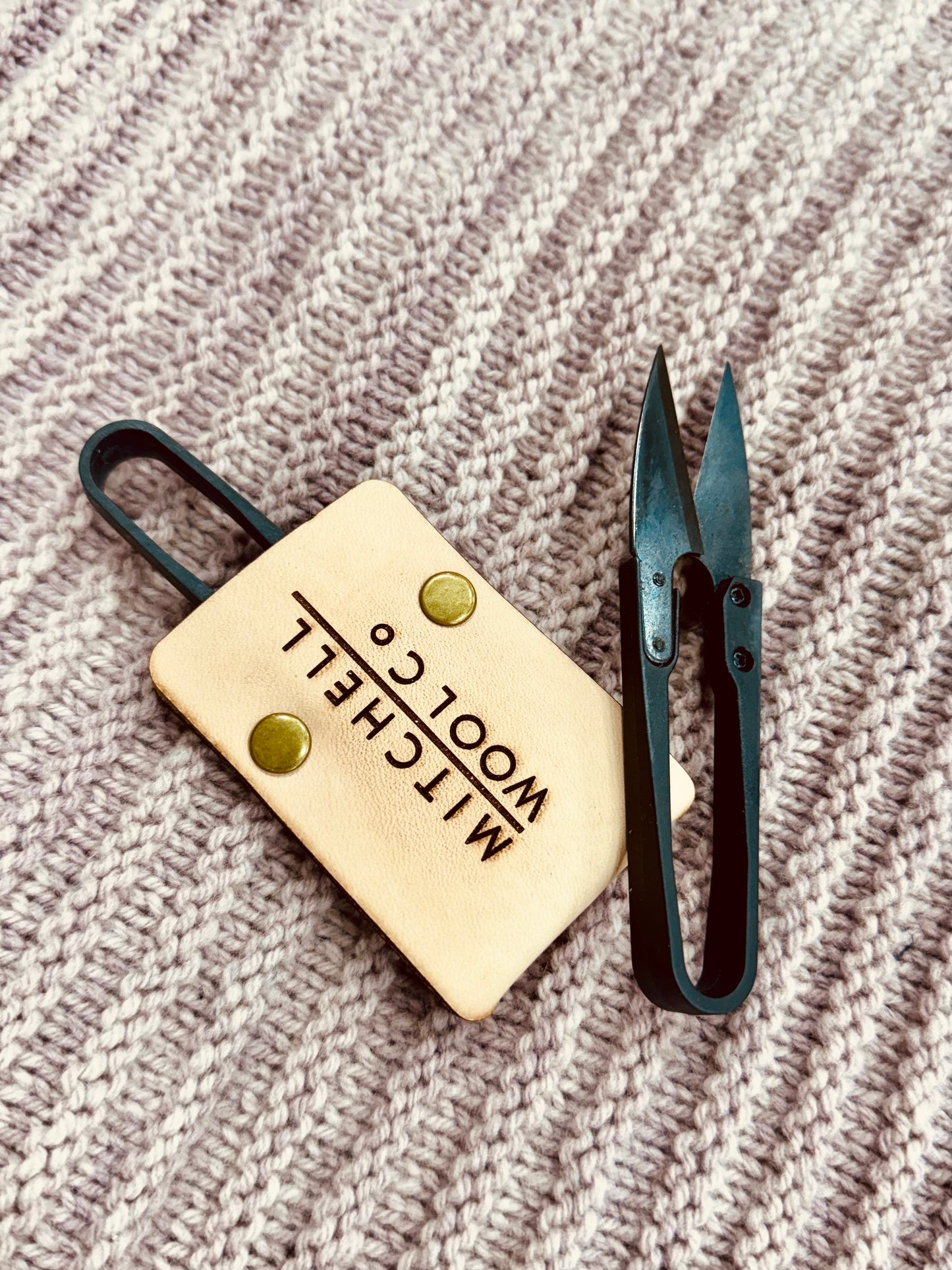 YARN SNIPS