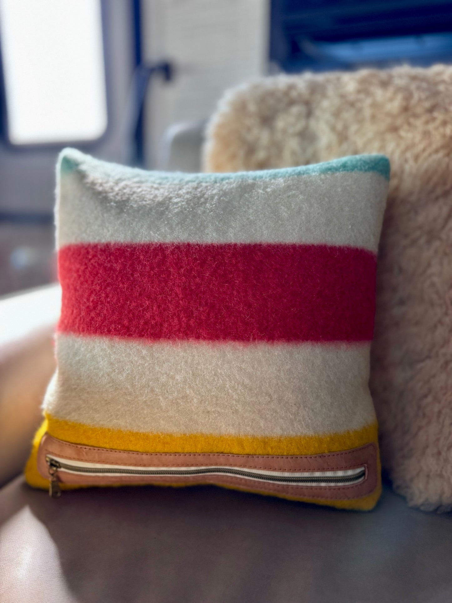 HUDSON BAY - WOOL THROW PILLOW